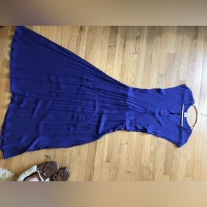 Field Day Belted Bias Dress. Blue. Size M.